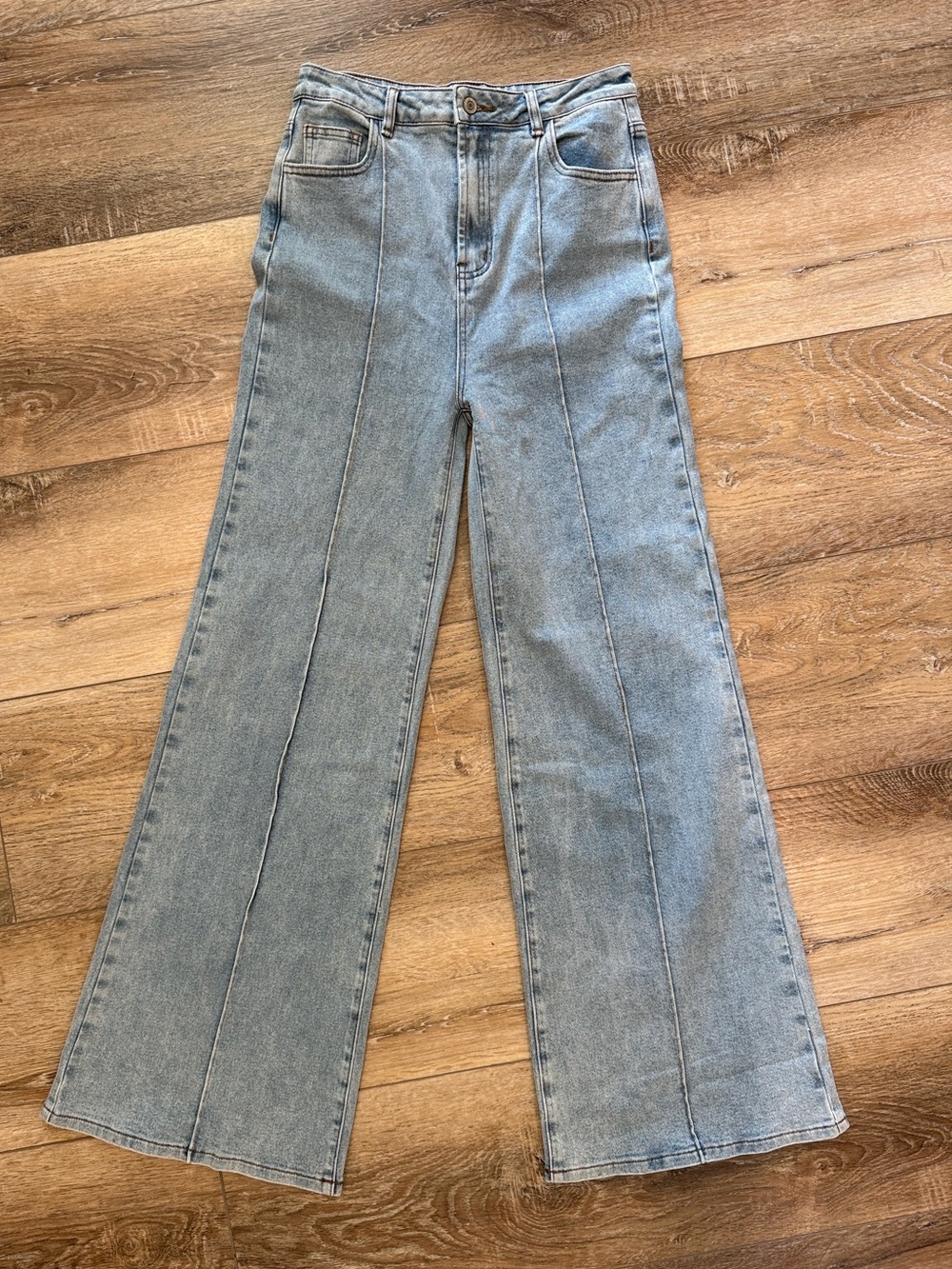 High-Waist Wide-Leg light Denim Jeans